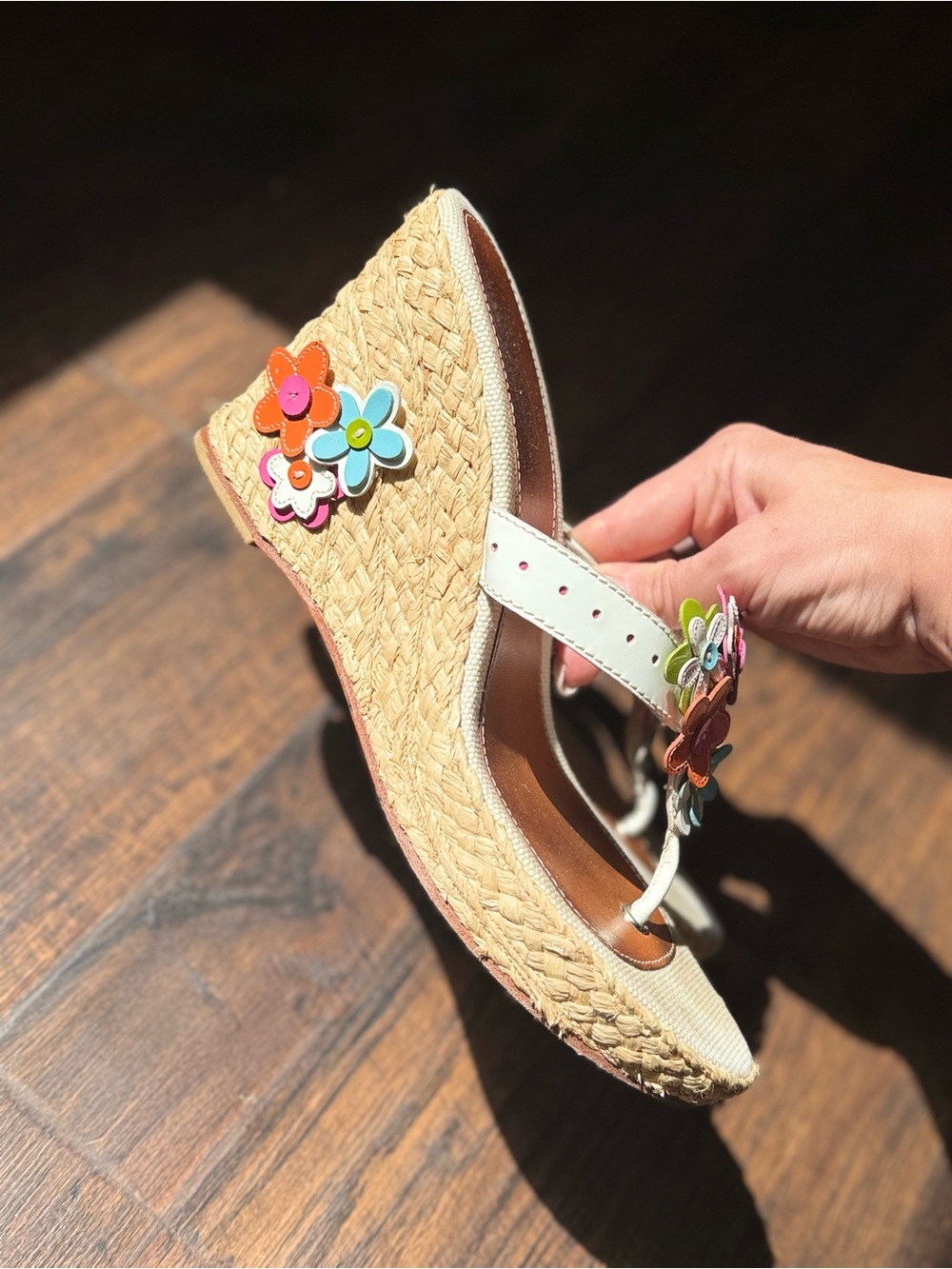 Rare Vintage Coach Wedges Floral Leather Appliqué Jesica Thong Platform Sandals - Picture 9 of 11